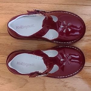 KID EXPRESS RED PATENT LEATHER SHOES in size C10